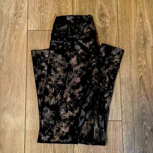 victoria sport leggings $8!